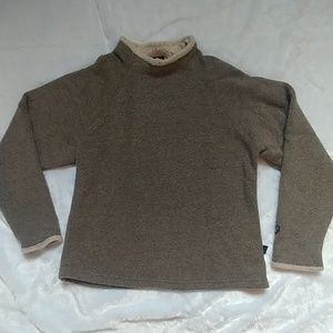 Kuhl sweater size S